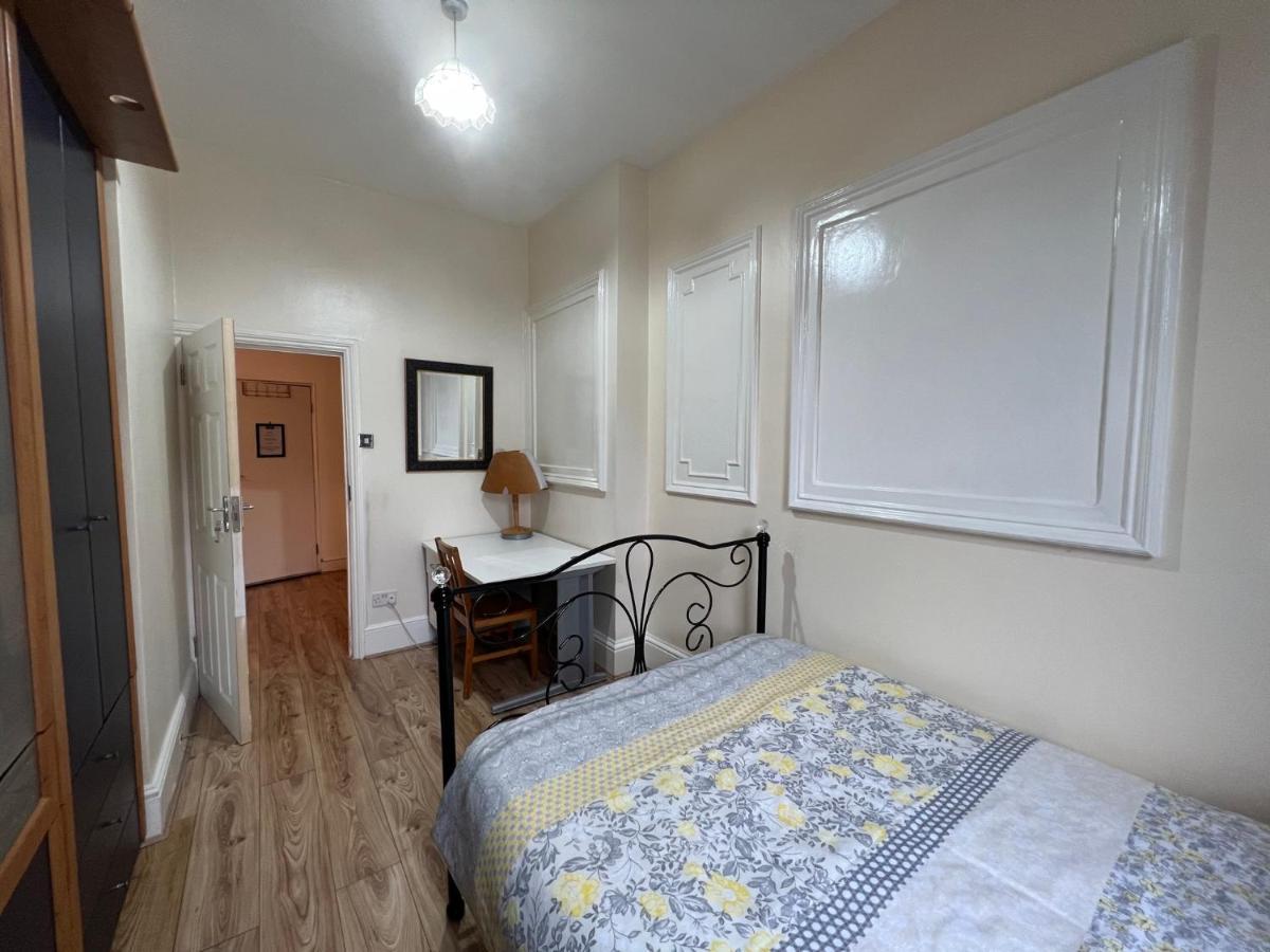 Apartment Comfy - Finchley Road London