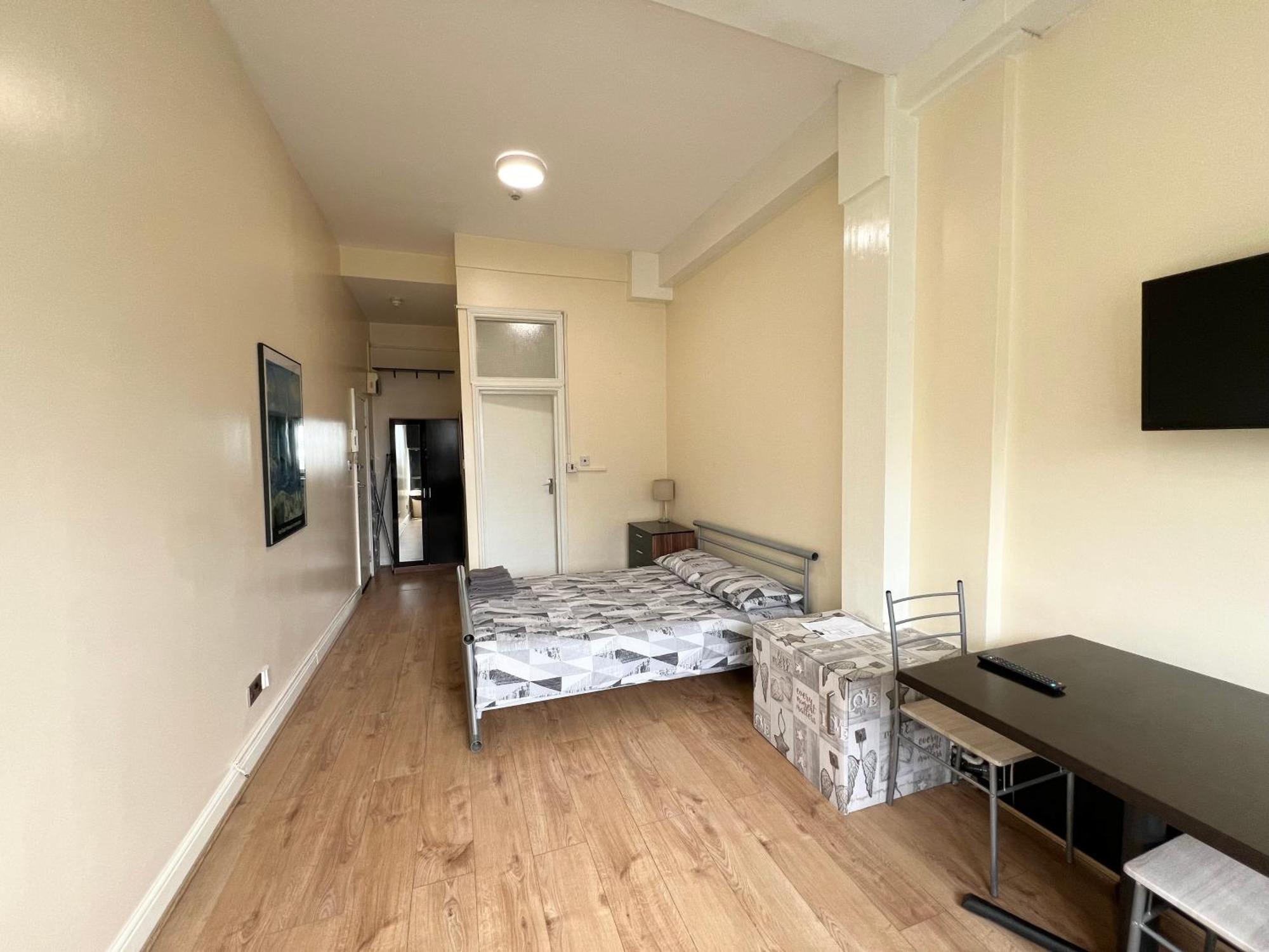 Apartment Comfy - Finchley Road London